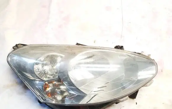 Peugeot Partner Headlight/headlamp 9677202380 90013222
