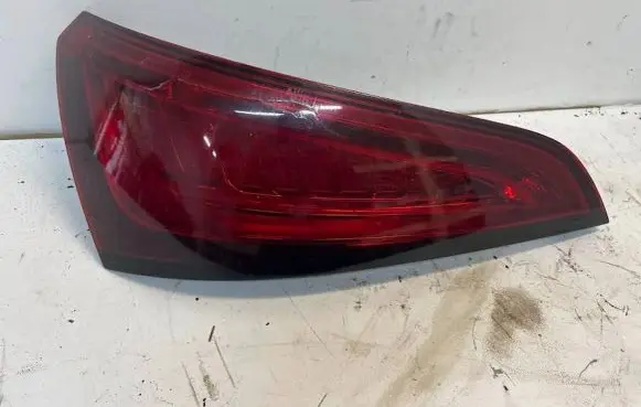Audi Q5 SQ5 Rear/tail lights 8R0945093