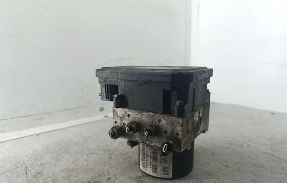 Opel Astra J ABS Pump 