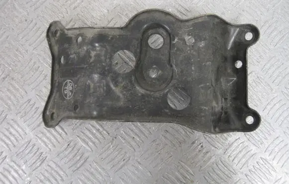 BMW 2 Active Tourer U06 Engine mount bracket A1693500042