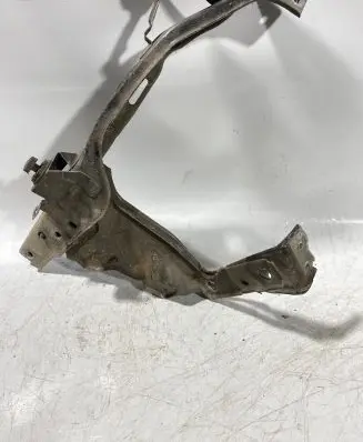 Opel Zafira B Top upper radiator support slam panel