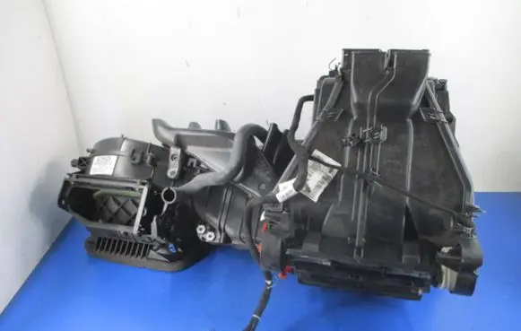 Volkswagen Touran I Interior heater climate box assembly 1T1820003