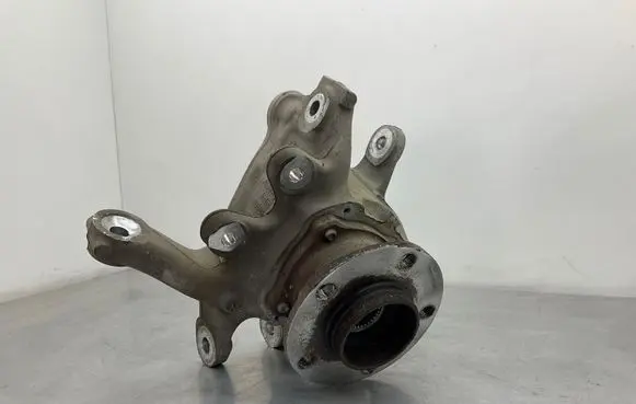 BMW 5 F10 F11 Rear wheel hub 6793770