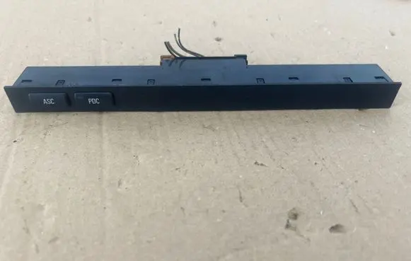 BMW 5 E39 Traction control (ASR) switch 61318373708 110187 03742030