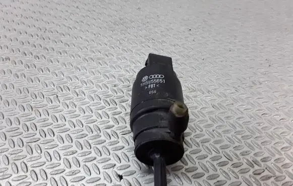 Volkswagen Transporter - Caravelle T4 Windshield washer spray nozzle 1H5955651