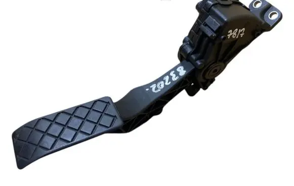 Volkswagen Transporter - Caravelle T5 Accelerator throttle pedal 7H1721503 6PV00849503