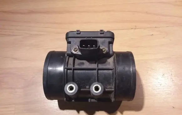Mazda Premacy Mass air flow meter E5T52271