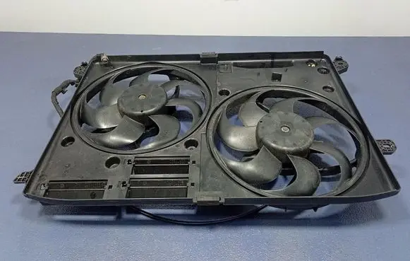 Ford Mondeo MK I Electric radiator cooling fan DG938C607GB