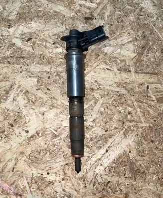 Nissan Qashqai Fuel injector 1660000Q0A 804536H82409398