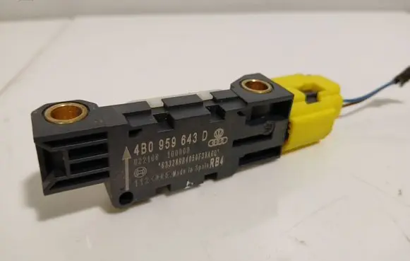 Audi A3 S3 8P Airbag deployment crash/impact sensor 4B0959643D