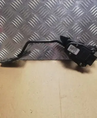 Volvo S40, V40 Accelerator throttle pedal 30865642 M865642