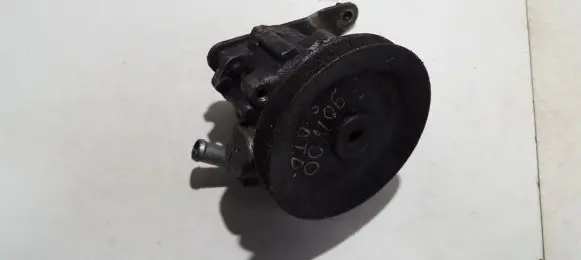 Nissan Primera Power steering pump