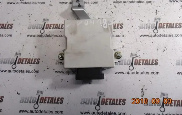 Toyota Avensis T250 Window wiper relay 8594005030