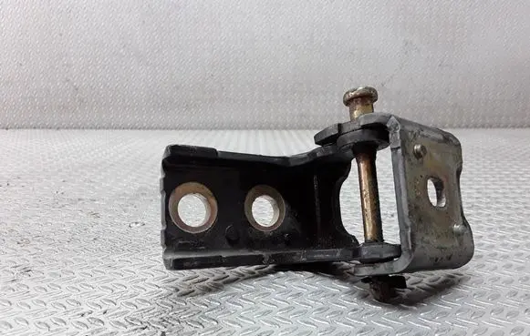 Citroen C5 Rear door lower hinge