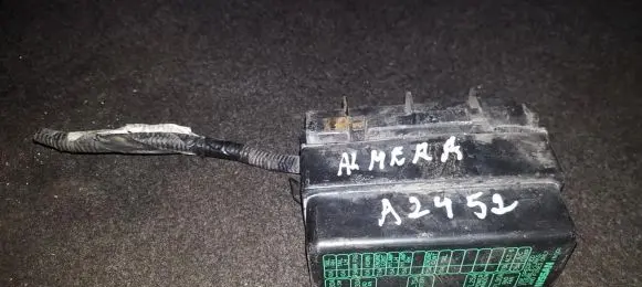 Nissan Almera Fuse box set 1n001