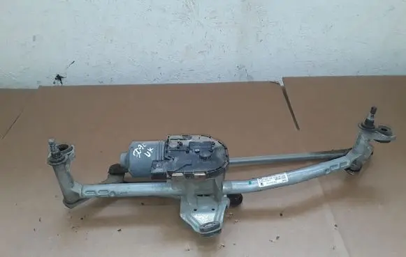 Skoda Yeti (5L) Front wiper linkage and motor 5L2955119A 5L2955023 3397021137