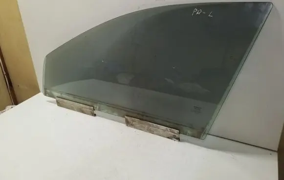 Volvo S60 Front door window glass four-door
