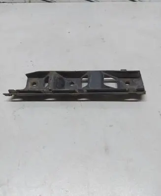 Volkswagen PASSAT B6 Front bumper mounting bracket 3C0807183