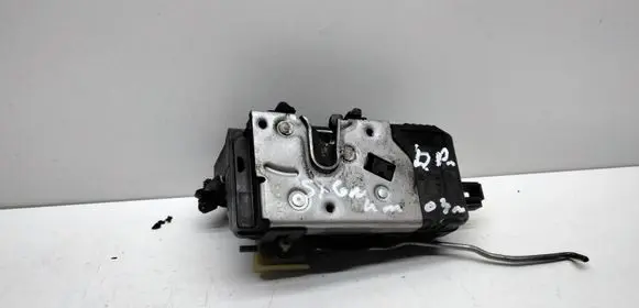 Opel Signum Front door lock 13157762
