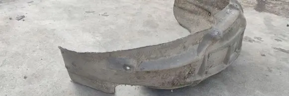 Audi Q7 4L Front arch 4L0810172