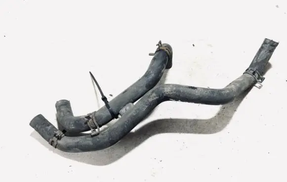 Volkswagen Golf IV Engine coolant pipe/hose
