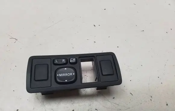 Toyota Land Cruiser (J120) Wing mirror switch 183575