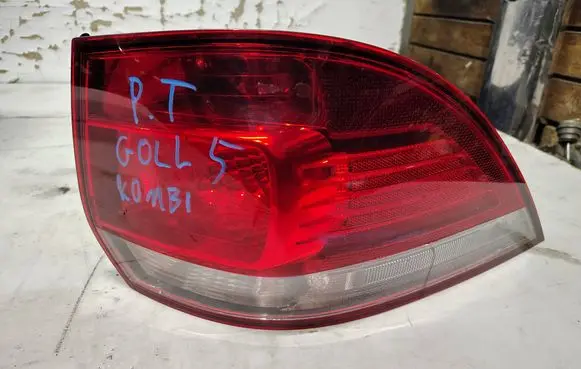 Rear/tail lights