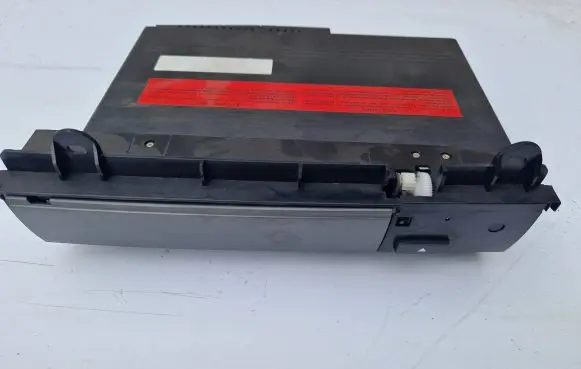 CD/DVD changer