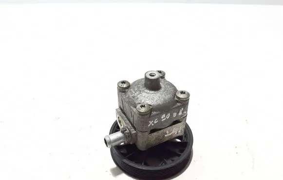 Volvo XC90 Power steering pump 31202936