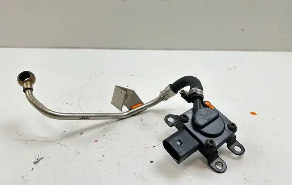 BMW 5 GT F07 Exhaust gas pressure sensor 780801301