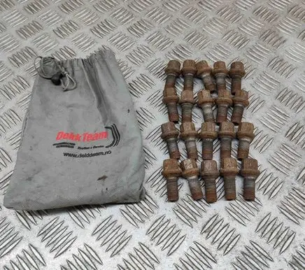 Mercedes-Benz Vito Viano W639 Nuts/bolts 