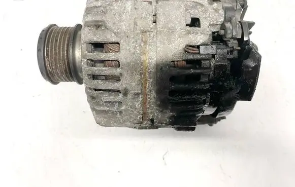 Skoda Fabia Mk1 (6Y) Generator/alternator 038903023l