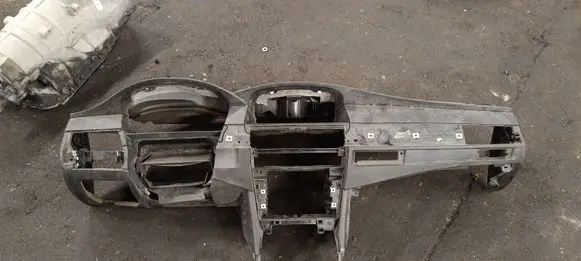 BMW 5 E60 E61 Dashboard 7034108