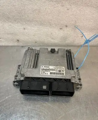 Peugeot 3008 II Engine control unit/module ECU DOPEUGEOTCITROEN 9845780880