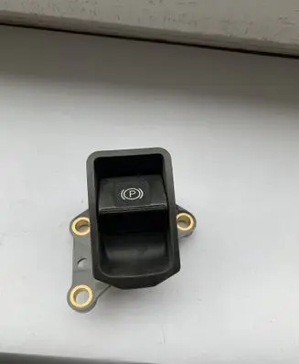 Toyota Avensis T270 Hand parking brake switch 