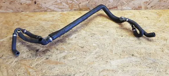Volvo XC90 Fuel line/pipe/hose 8642948 30650579001