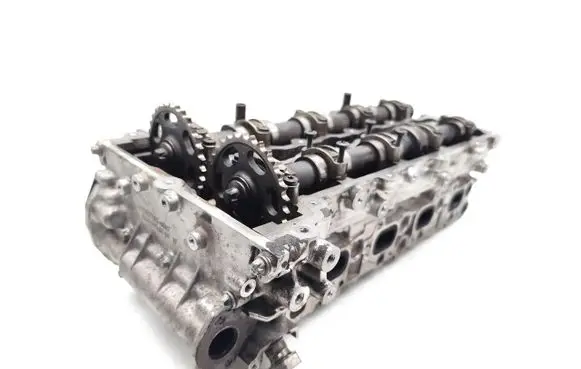 Mercedes-Benz B W246 W242 Engine head R651016 A6510150601