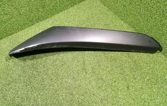 Renault Trafic III (X82) Front bumper corner part panel trim 738556700R 93450392