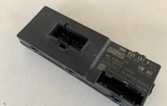 Tailgate/trunk control unit/module