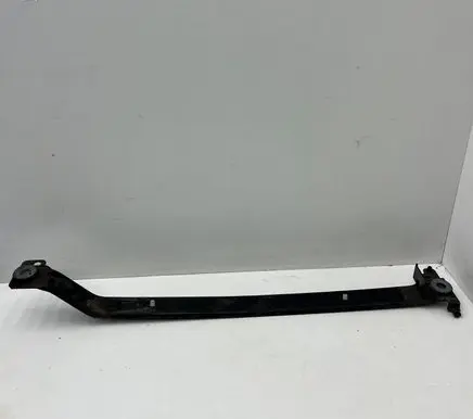 Fuel tank mounting bracket