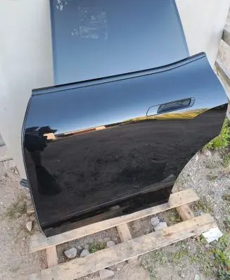 BMW iX Rear door