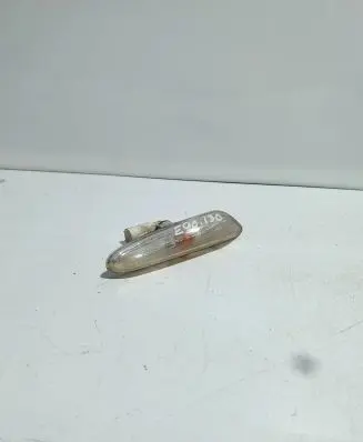 BMW 3 E90 E91 Front fender indicator light 6313725332602