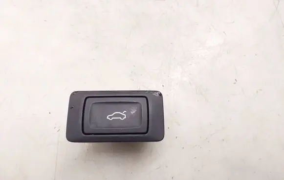 Audi A5 Tailgate/boot open switch button 4G0959831C 10118897