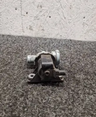 BMW 3 G20 G21 Vacuum valve 7441833