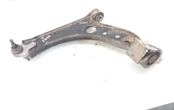 Volkswagen Golf V Front lower control arm/wishbone