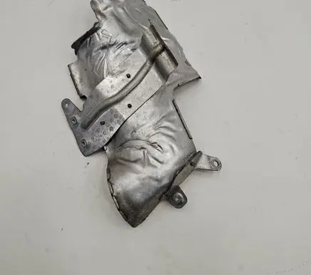Mini One - Cooper F56 F55 Heat shield in engine bay 