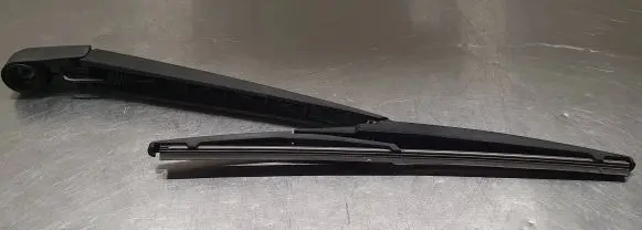 Mazda 6 Rear wiper blade 060118