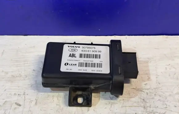 Volvo S80 Light module LCM 30795075