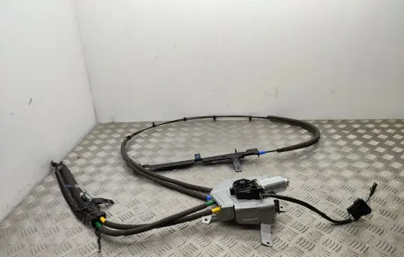 BMW 5 F10 F11 Curtain motor 7232773 415750