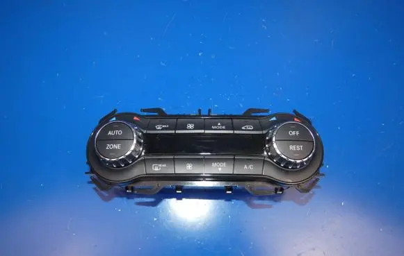 Mercedes-Benz GLA W156 X156 Climate control unit A2469008415 5HB01044808